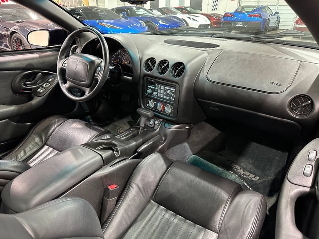 Used 2000 Pontiac Firebird Formula w/ Security Pkg RWD image 12