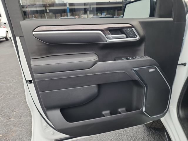 Used 2026 Chevrolet Silverado 1500 LTZ w/ LTZ Premium Package image 9