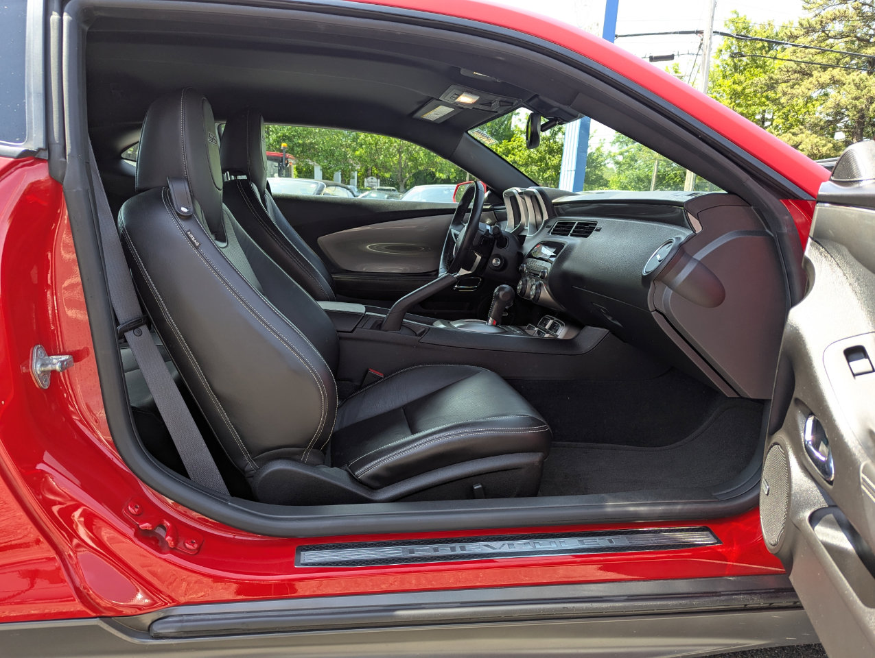 Used 2010 Chevrolet Camaro SS w/ LPO, Ground Effects Package image 29