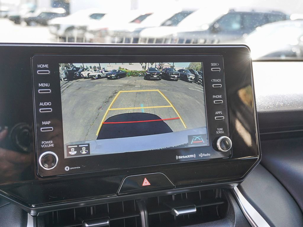 Used 2022 Toyota Venza LE AWD/4WD image 24