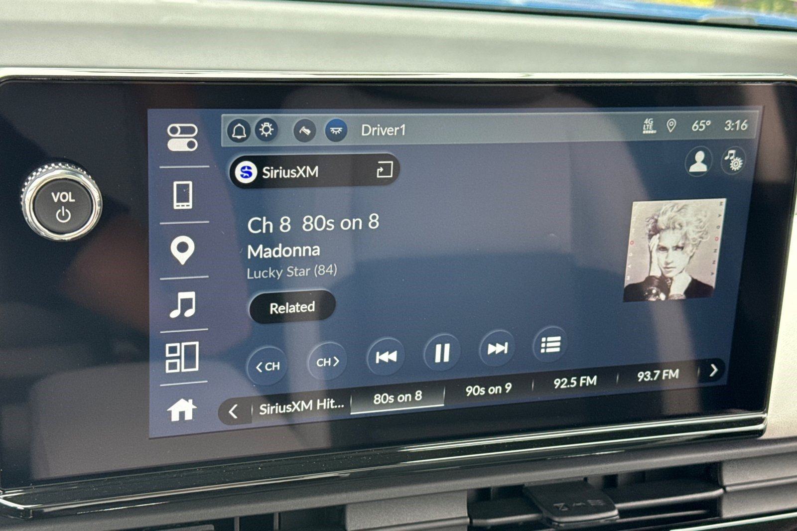 Certified 2024 Honda Prologue Touring image 21