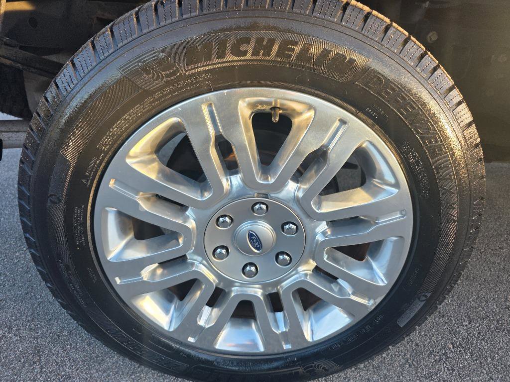 Used 2014 Ford F150 Platinum w/ Max Trailer Tow Package AWD/4WD image 23