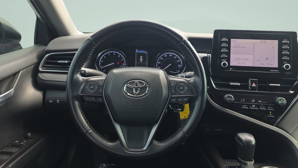 Used 2021 Toyota Camry SE FWD image 12