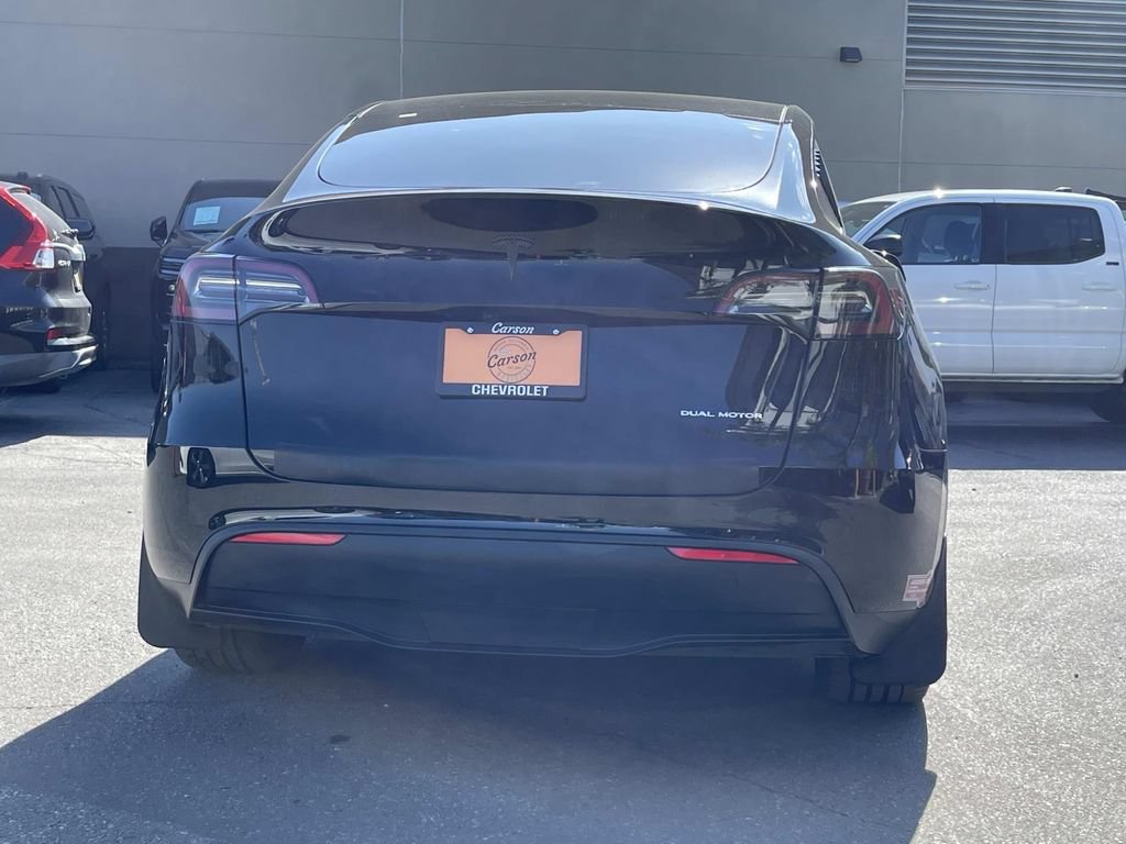 Used 2023 Tesla Model Y Long Range AWD/4WD image 3
