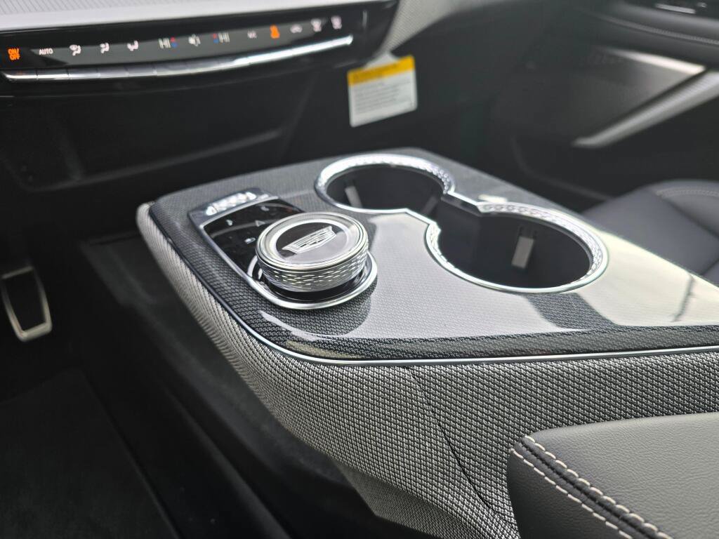 New 2026 Cadillac Optiq Sport 1 AWD/4WD image 29