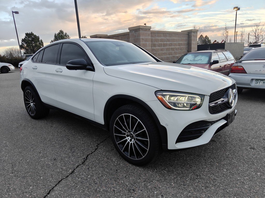 Used 2022 Mercedes-Benz GLC 300 4MATIC Coupe image 5