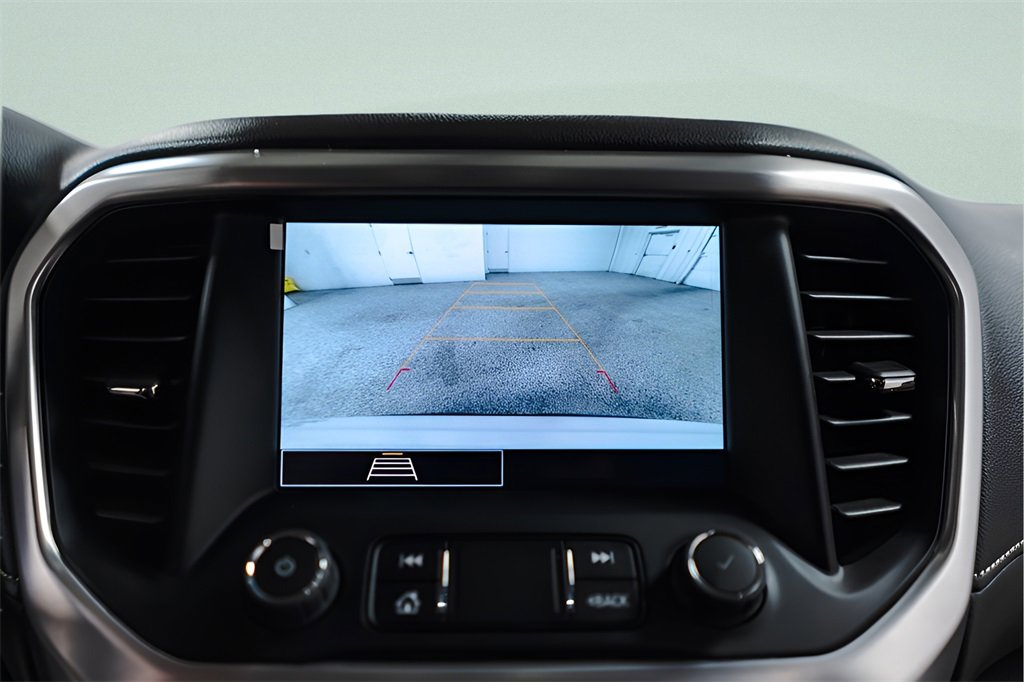 Used 2023 GMC Acadia SLE w/ Driver Convenience Package image 16