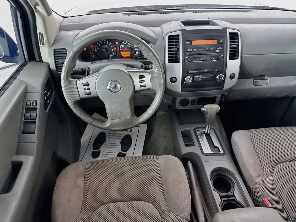 Used 2012 Nissan Frontier SV w/ SV Premium Utility Pkg RWD image 25