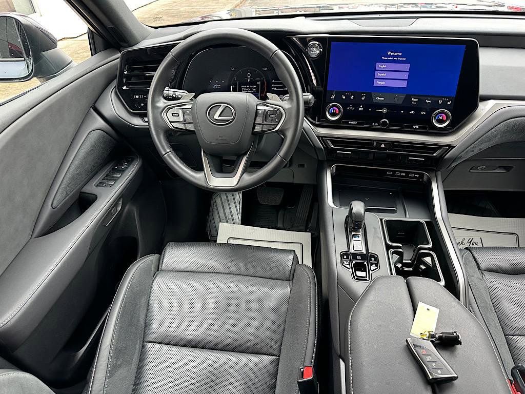 Used 2024 Lexus TX 350 AWD image 18