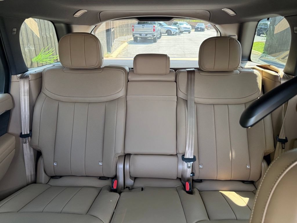 New 2026 Land Rover Range Rover SE AWD/4WD image 32