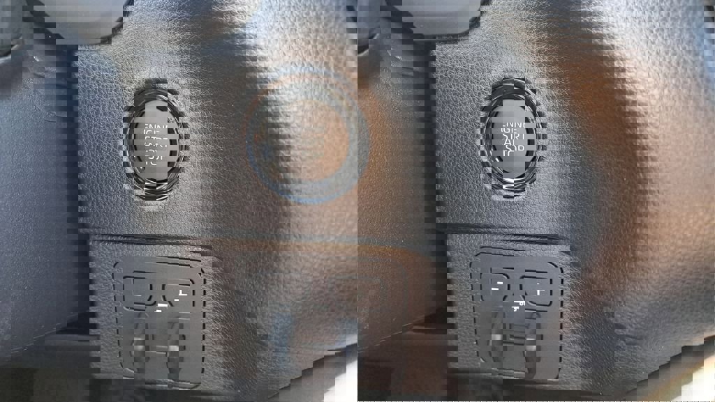 New 2026 Toyota Tundra SR5 AWD/4WD image 27