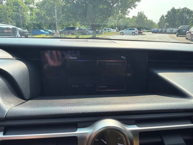 Used 2022 Lexus RC 300 w/ Accessory Package RWD image 16