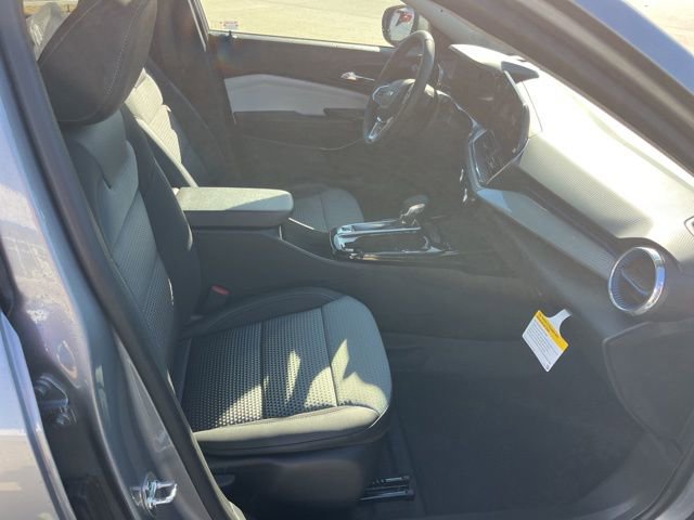 New 2026 Chevrolet Trax LT w/ Sunroof Package image 29