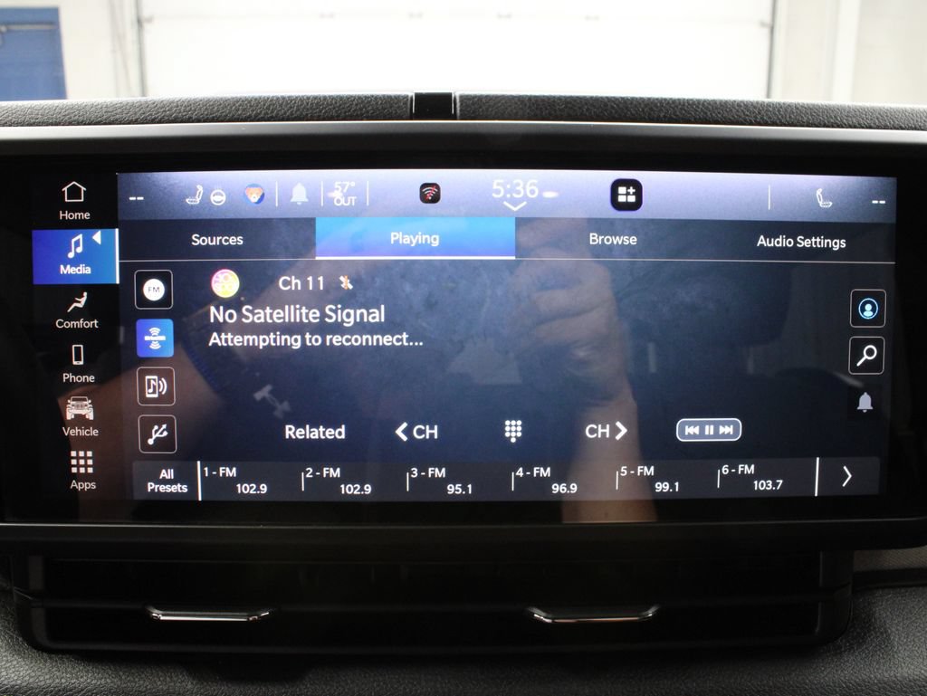 Used 2024 Jeep Wrangler Sport AWD/4WD image 20