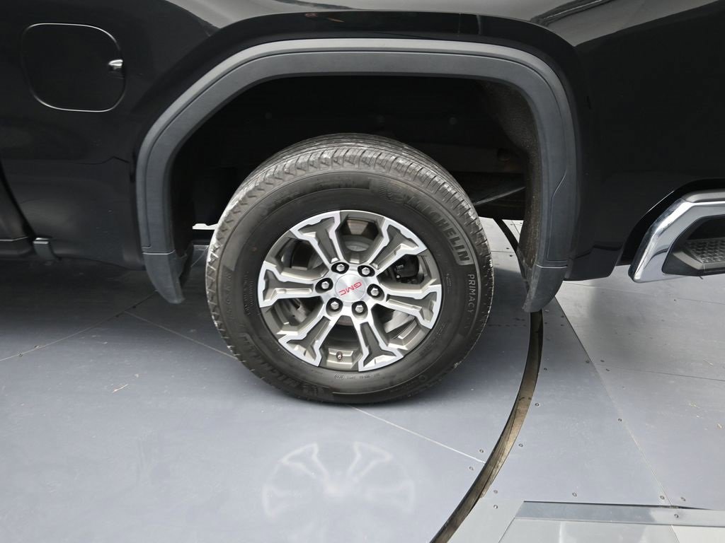 Certified 2024 GMC Sierra 1500 SLT image 9