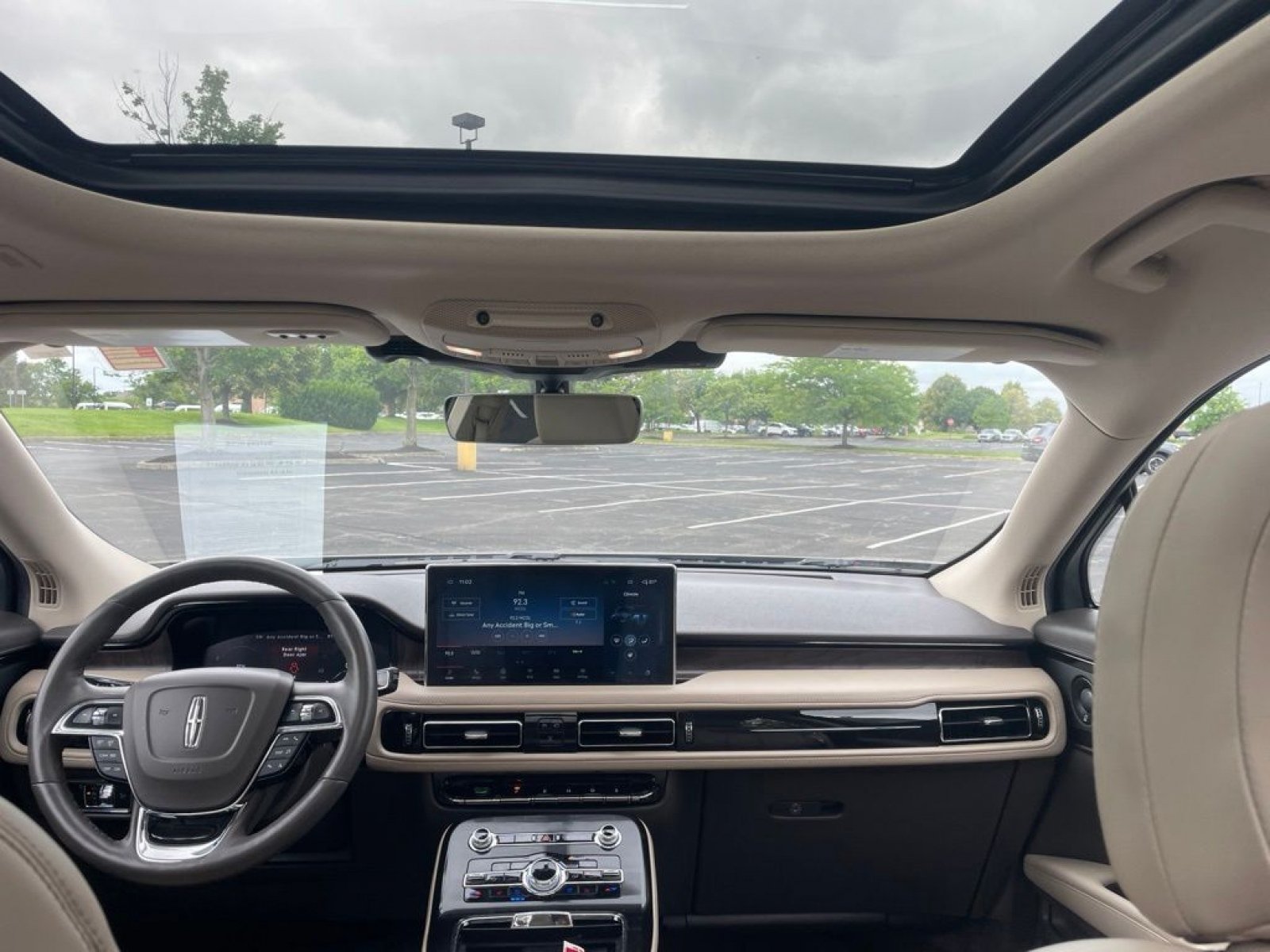 Used 2021 Lincoln Nautilus Reserve AWD/4WD image 19