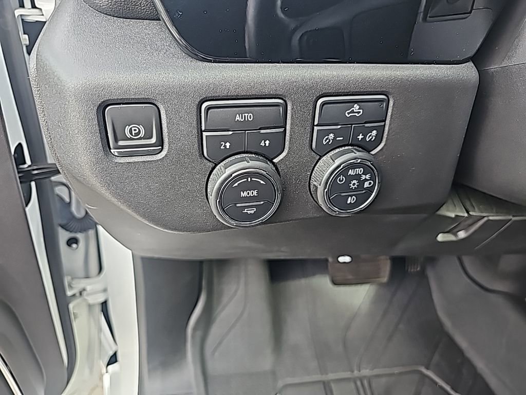 Certified 2023 Chevrolet Silverado 1500 RST w/ Protection Package AWD/4WD image 19