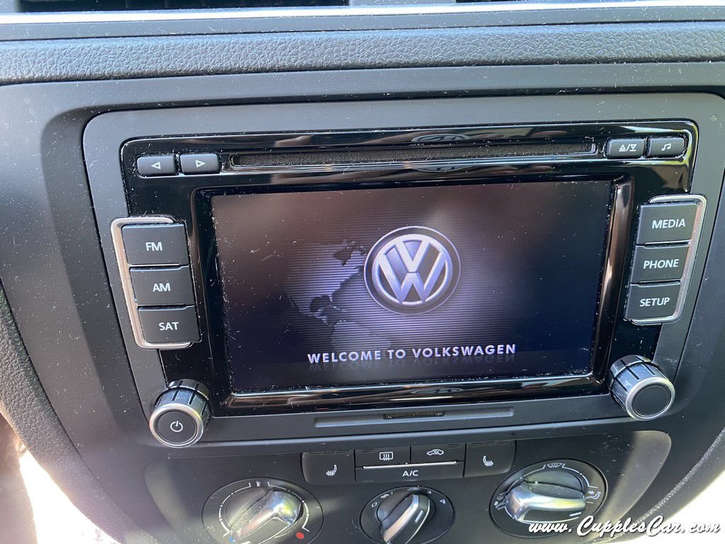 Used 2014 Volkswagen Jetta SE FWD image 37