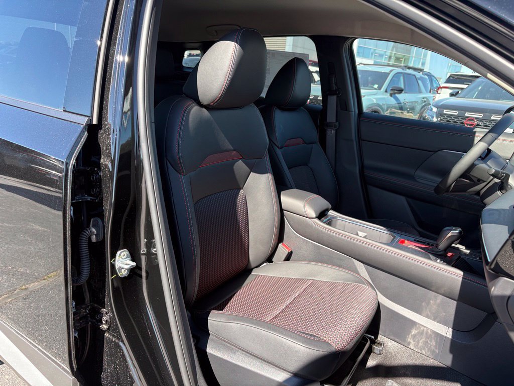 New 2027 Nissan Kicks SR FWD image 20