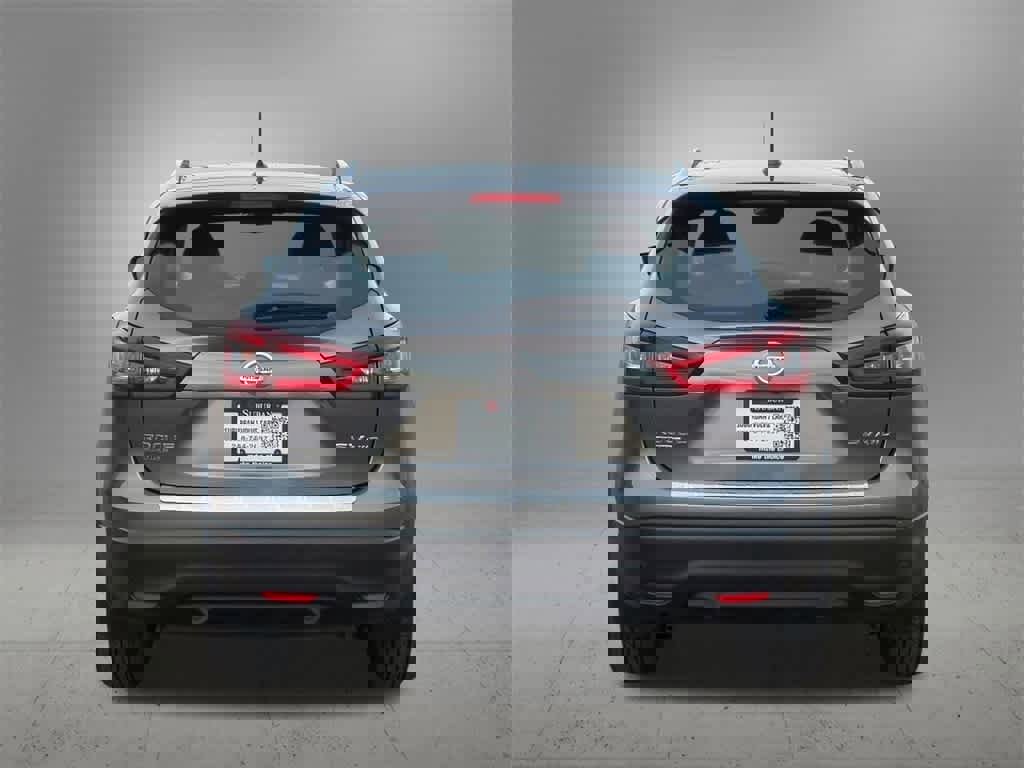 Used 2022 Nissan Rogue Sport SV w/ Technology Package image 5