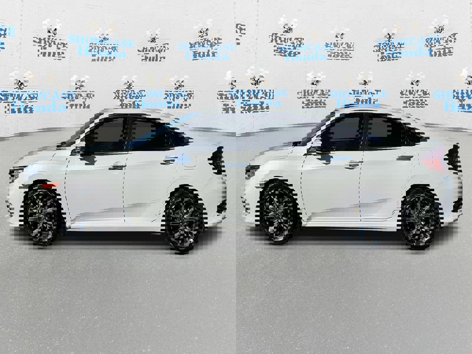 Used 2021 Honda Civic Touring image 4