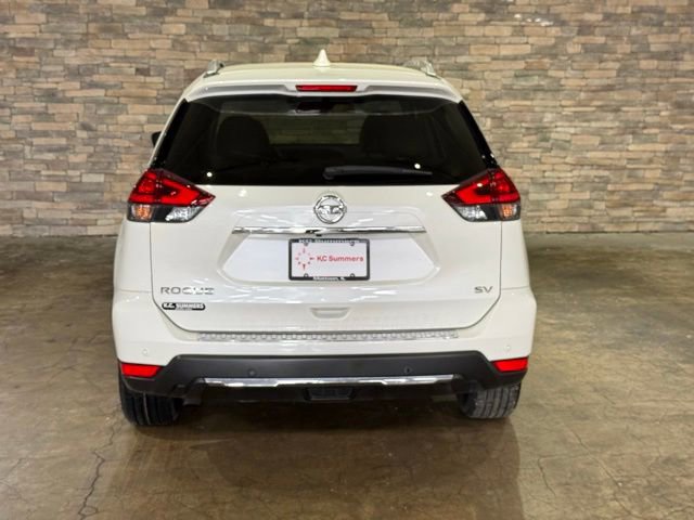 Used 2020 Nissan Rogue SV w/ Premium Package image 7