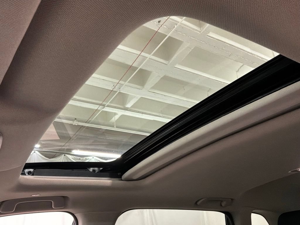 Used 2025 Honda CR-V EX image 19