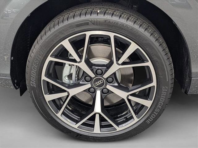 New 2026 Audi Q3 quattro 2.0T image 9