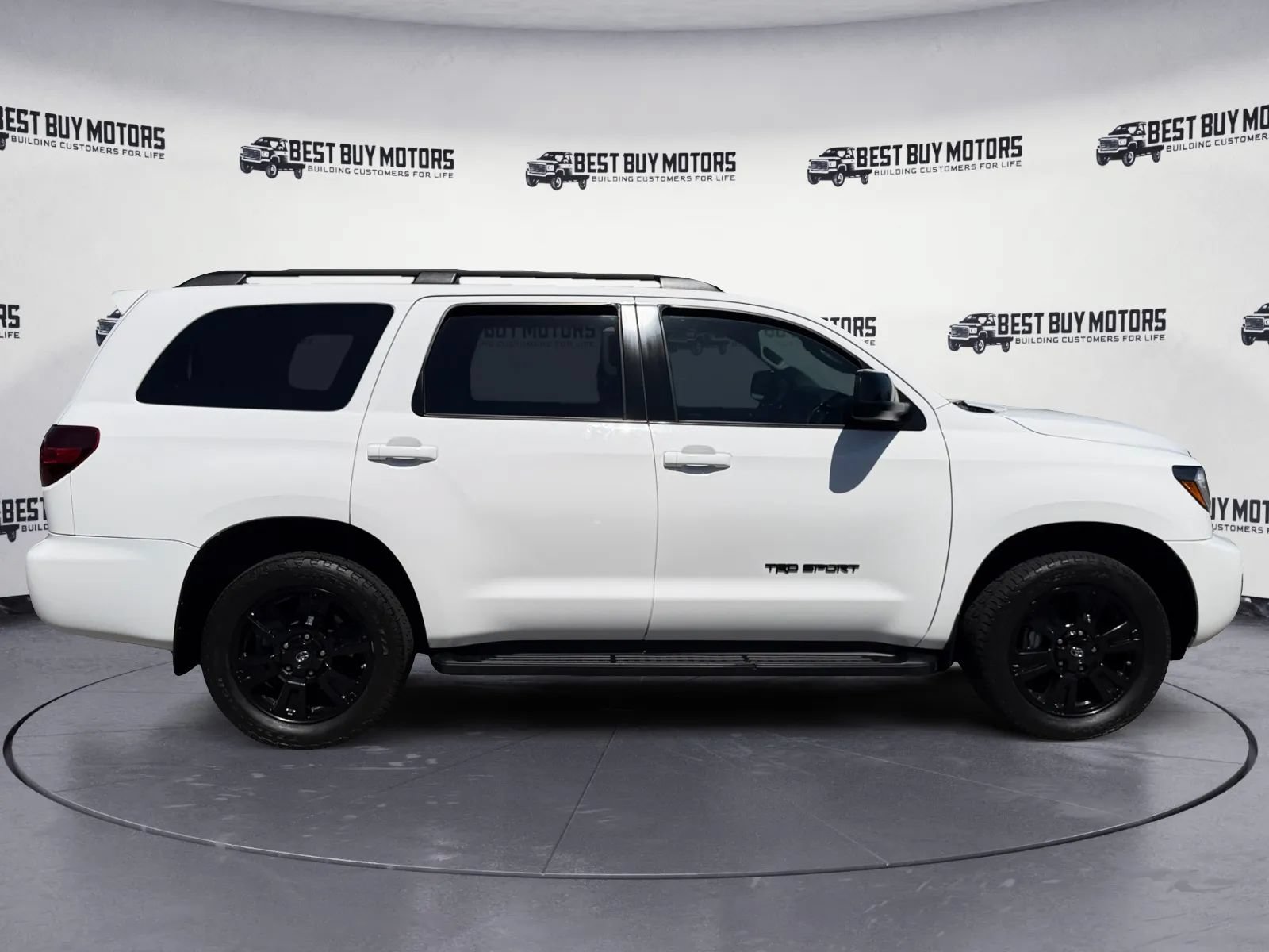 Used 2019 Toyota Sequoia TRD Sport w/ TRD Sport Premium Package AWD/4WD image 9