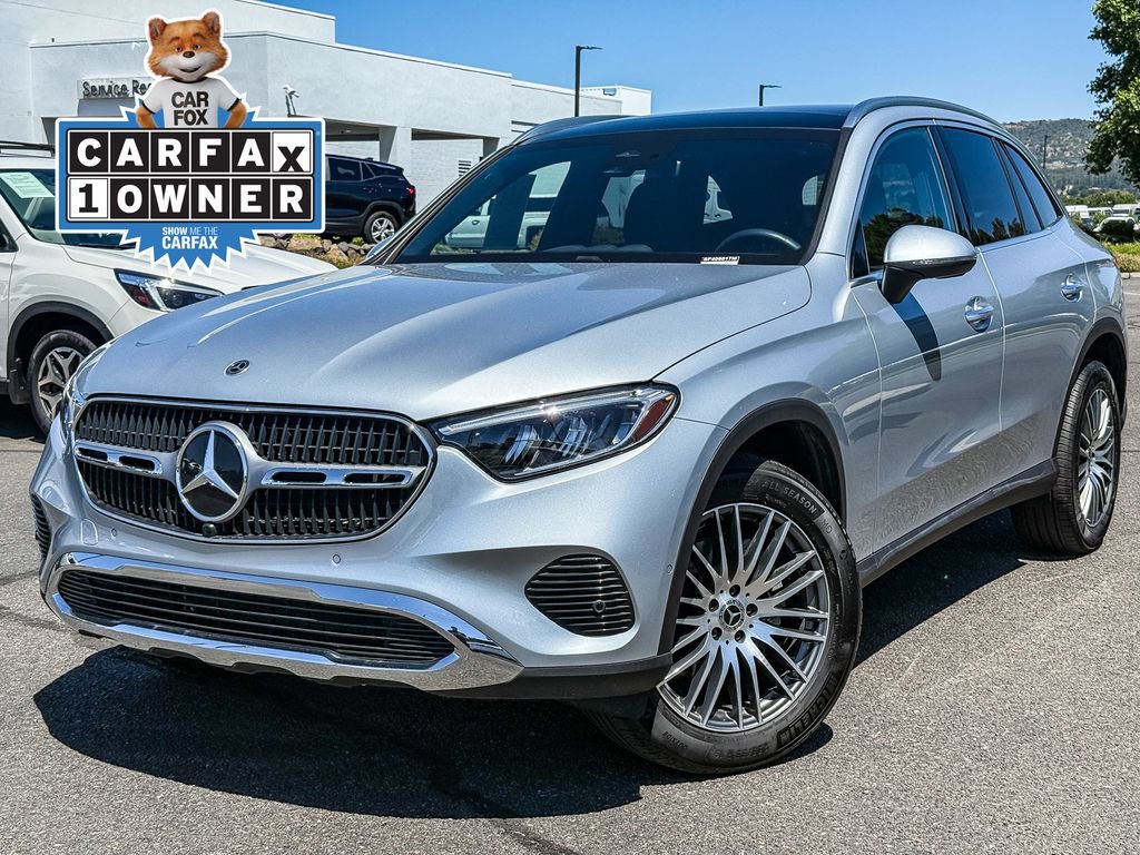 Certified 2025 Mercedes-Benz GLC 300 4MATIC image 1