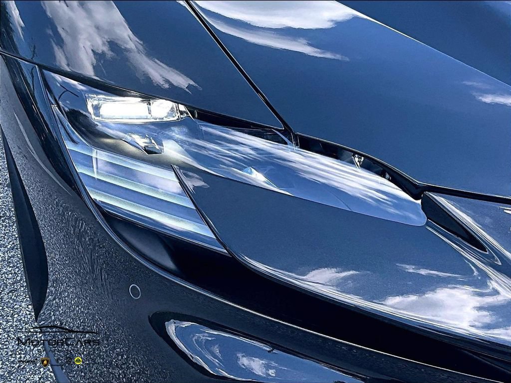 Used 2025 Ferrari SF90 Spider AWD/4WD image 23