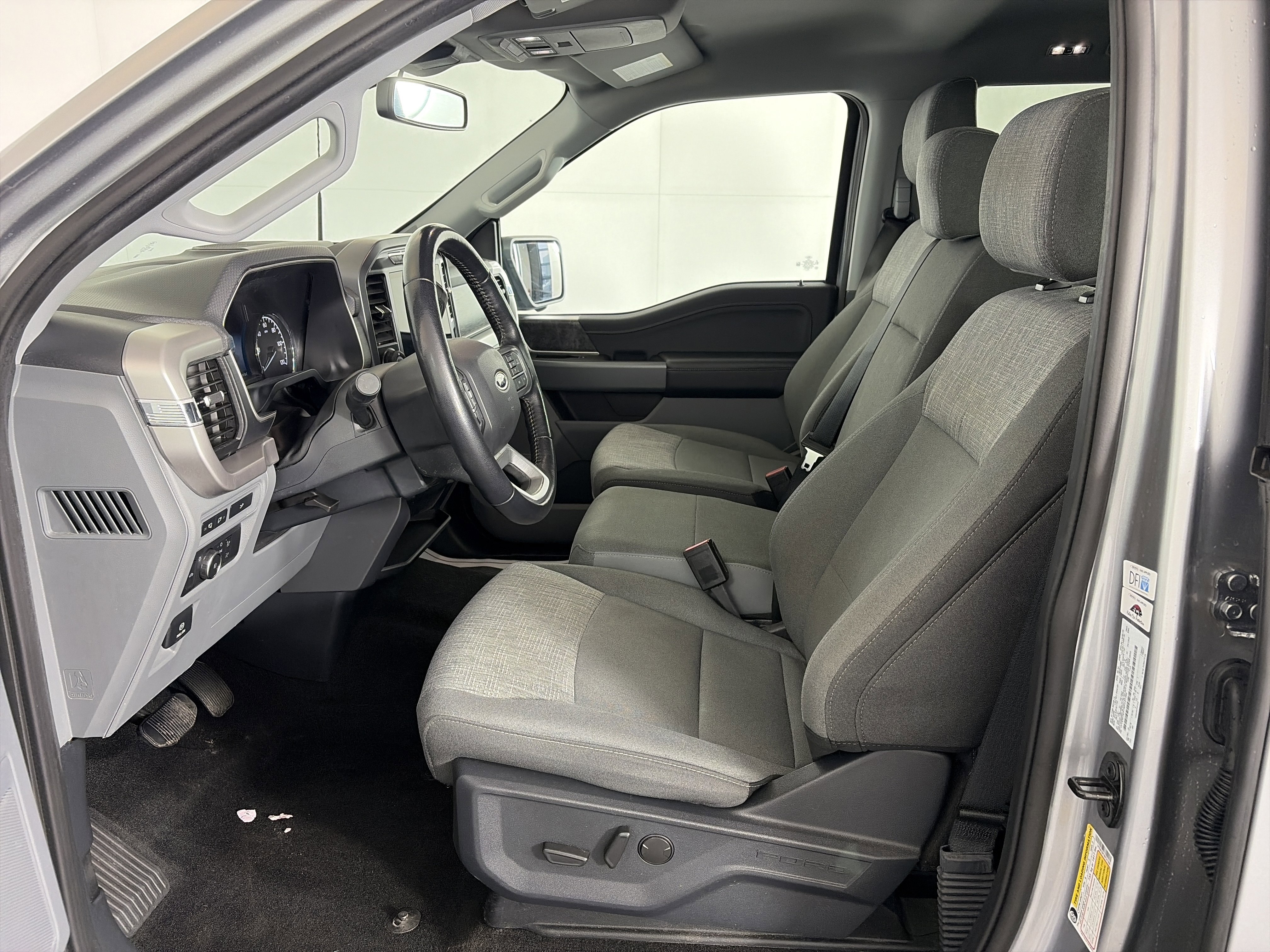 Used 2022 Ford F150 XLT w/ Equipment Group 302A High image 6