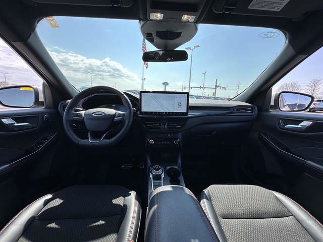 Used 2024 Ford Escape ST-Line Select w/ Tech Pack #2 AWD/4WD image 13