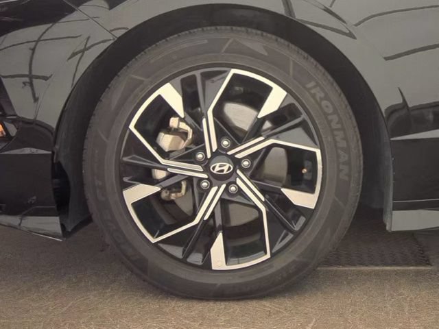 Used 2025 Hyundai Sonata SEL FWD image 20