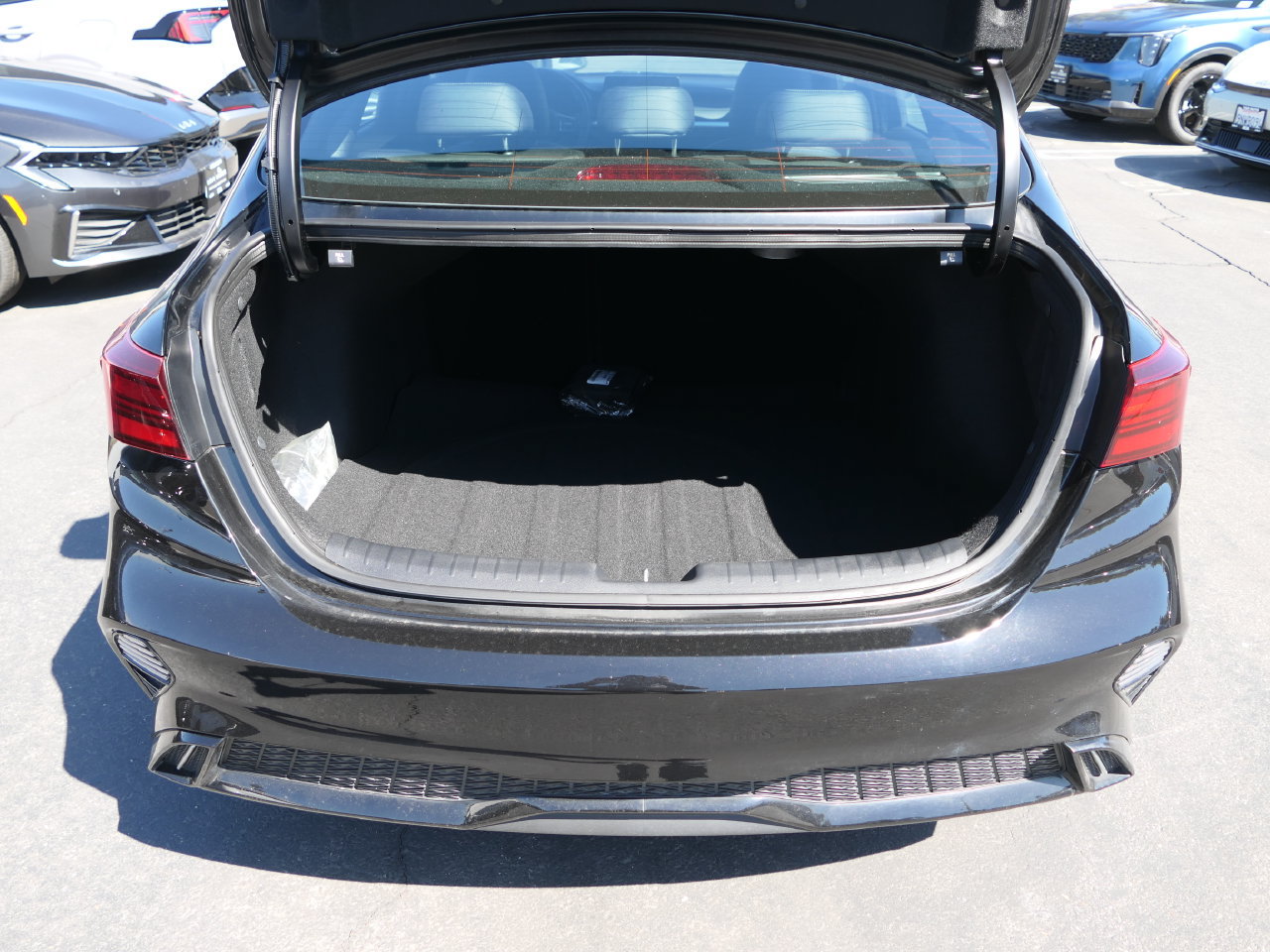Certified 2023 Kia Forte GT-Line w/ GT-Line Premium Package FWD image 22