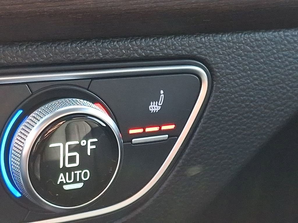 Used 2021 Audi Q5 e Premium w/ Convenience Package image 24