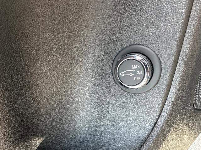 Used 2024 Chevrolet Blazer LT w/ Convenience Package image 11
