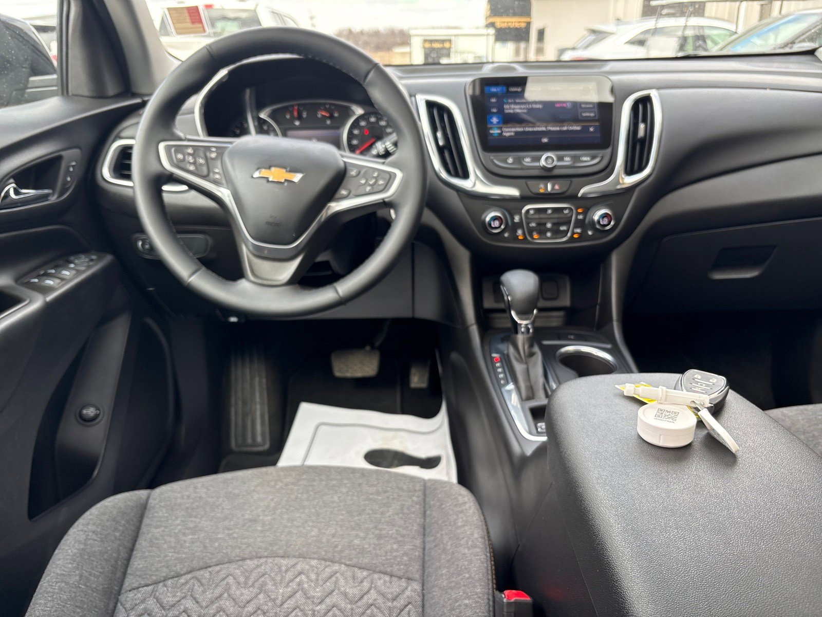 Used 2023 Chevrolet Equinox LT image 6