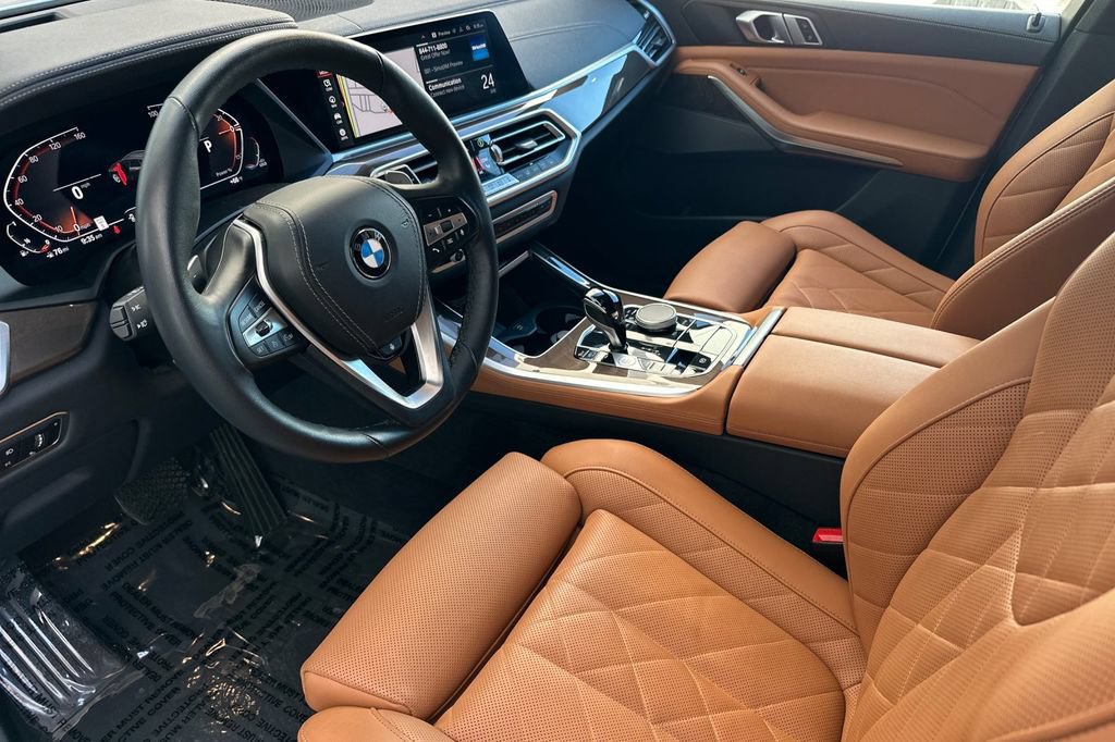 Used 2023 BMW X5 xDrive40i w/ Premium Package AWD/4WD image 9