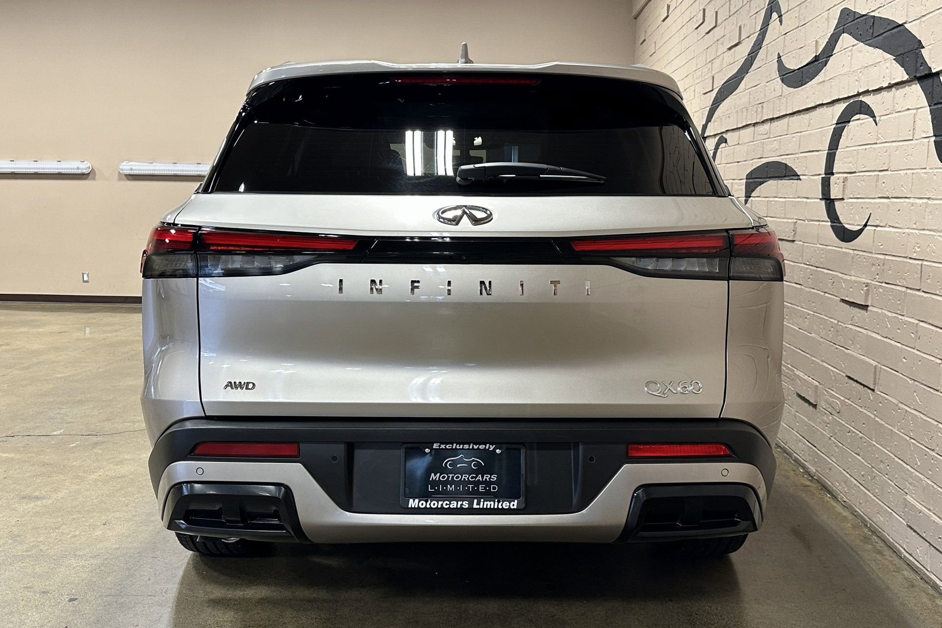 Used 2025 INFINITI QX60 Luxe image 6