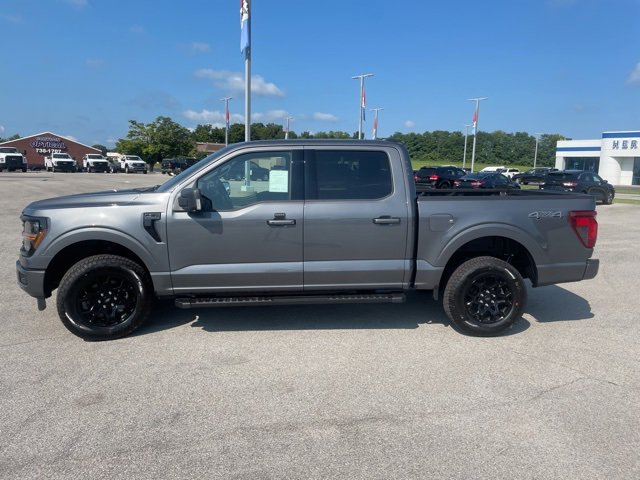 New 2025 Ford F150 XLT w/ Equipment Group 302A MID image 6