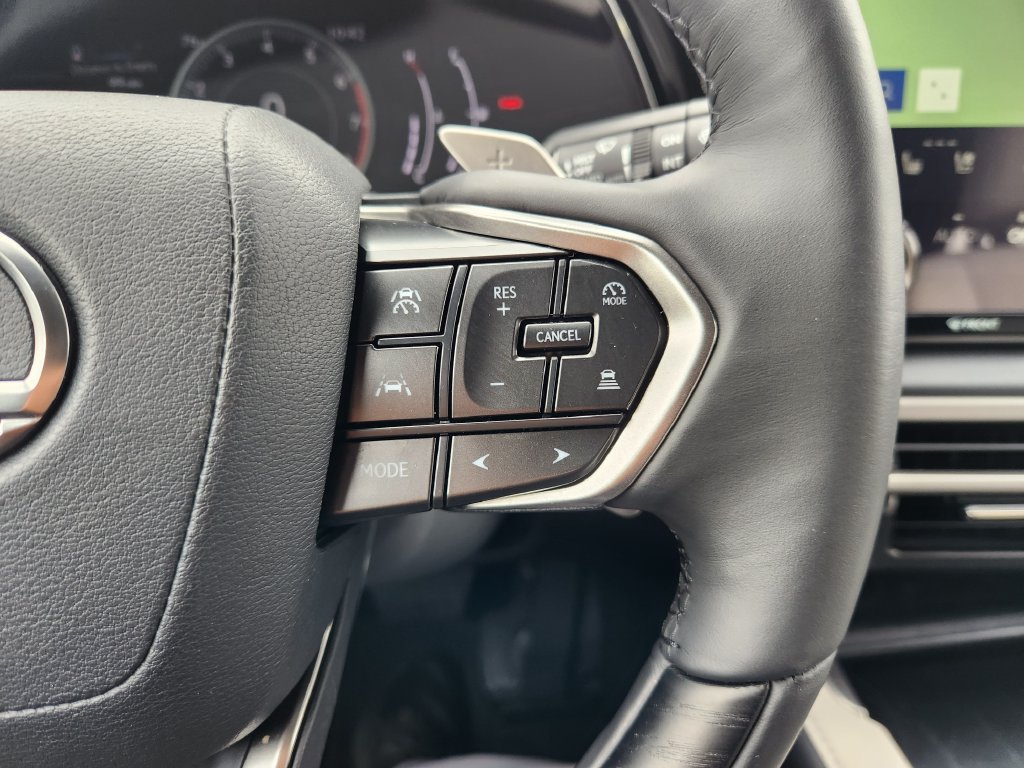 Used 2024 Lexus RX 350 Premium w/ Accessory Package (Z1) FWD image 29