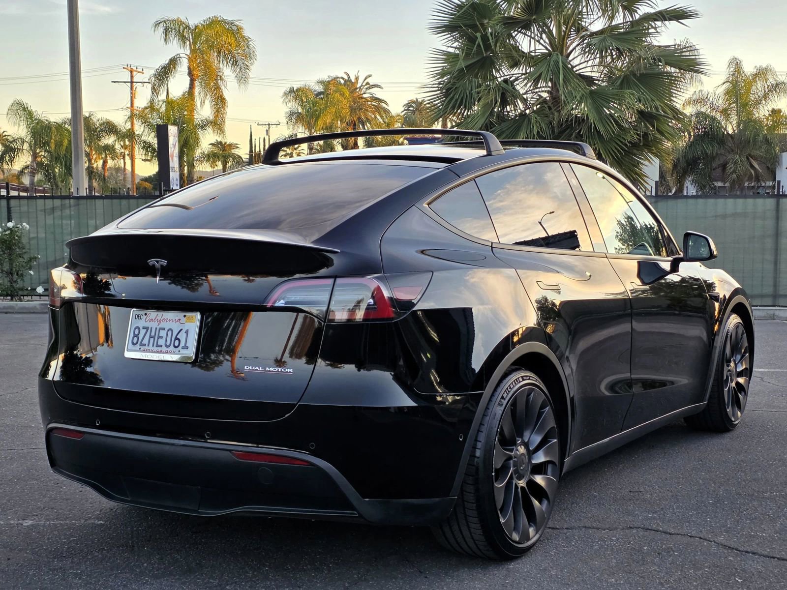 Used 2022 Tesla Model Y Performance image 4