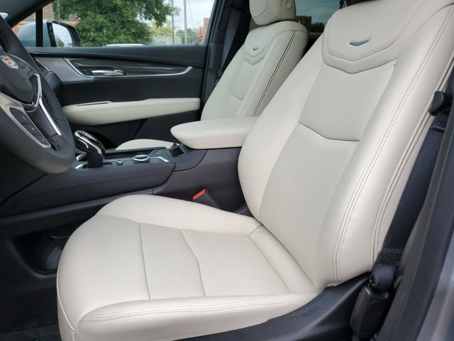 New 2025 Cadillac XT5 Sportv w/ Technology Package image 23