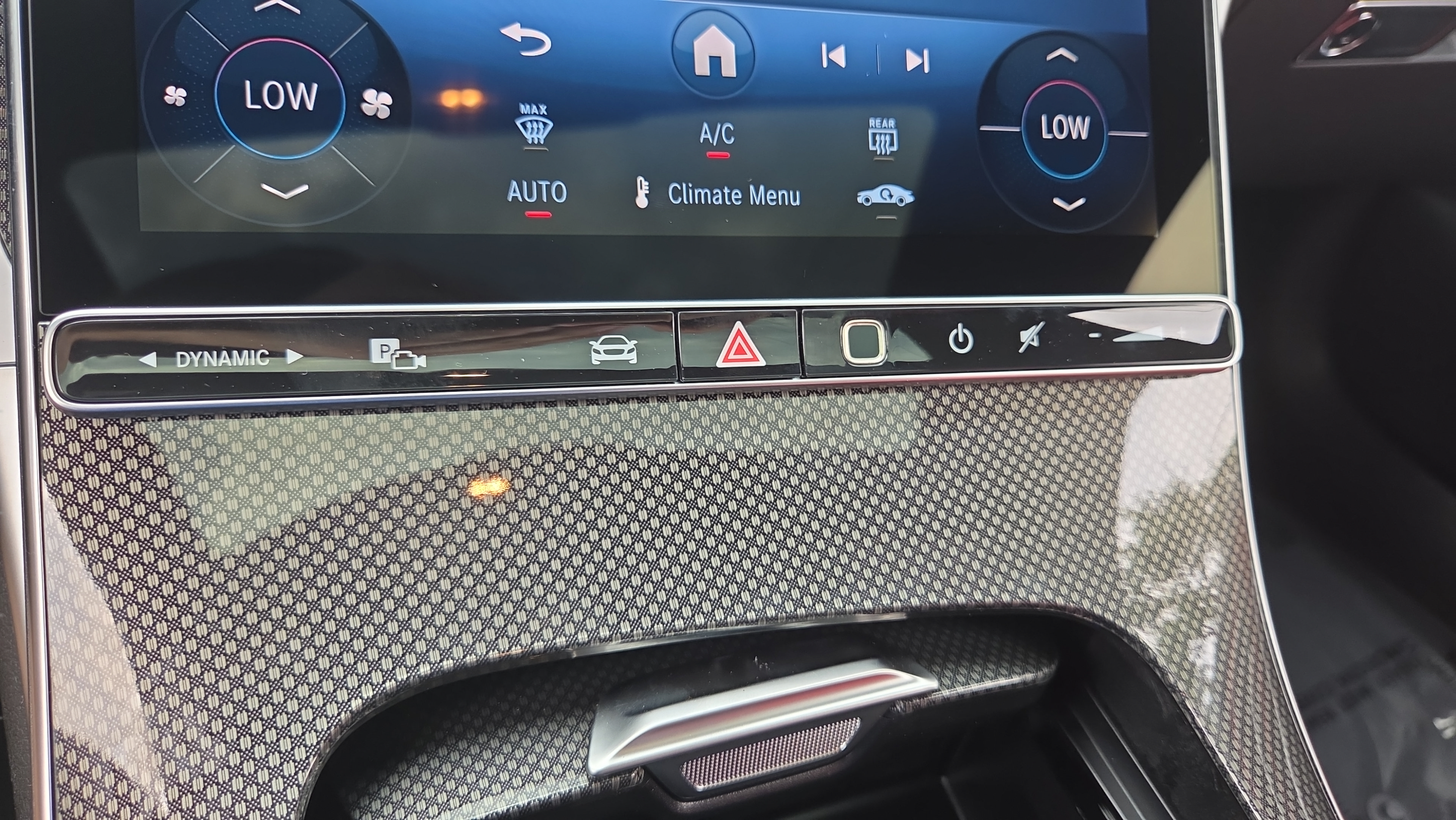New 2026 Mercedes-Benz CLE 300 4MATIC Coupe image 30