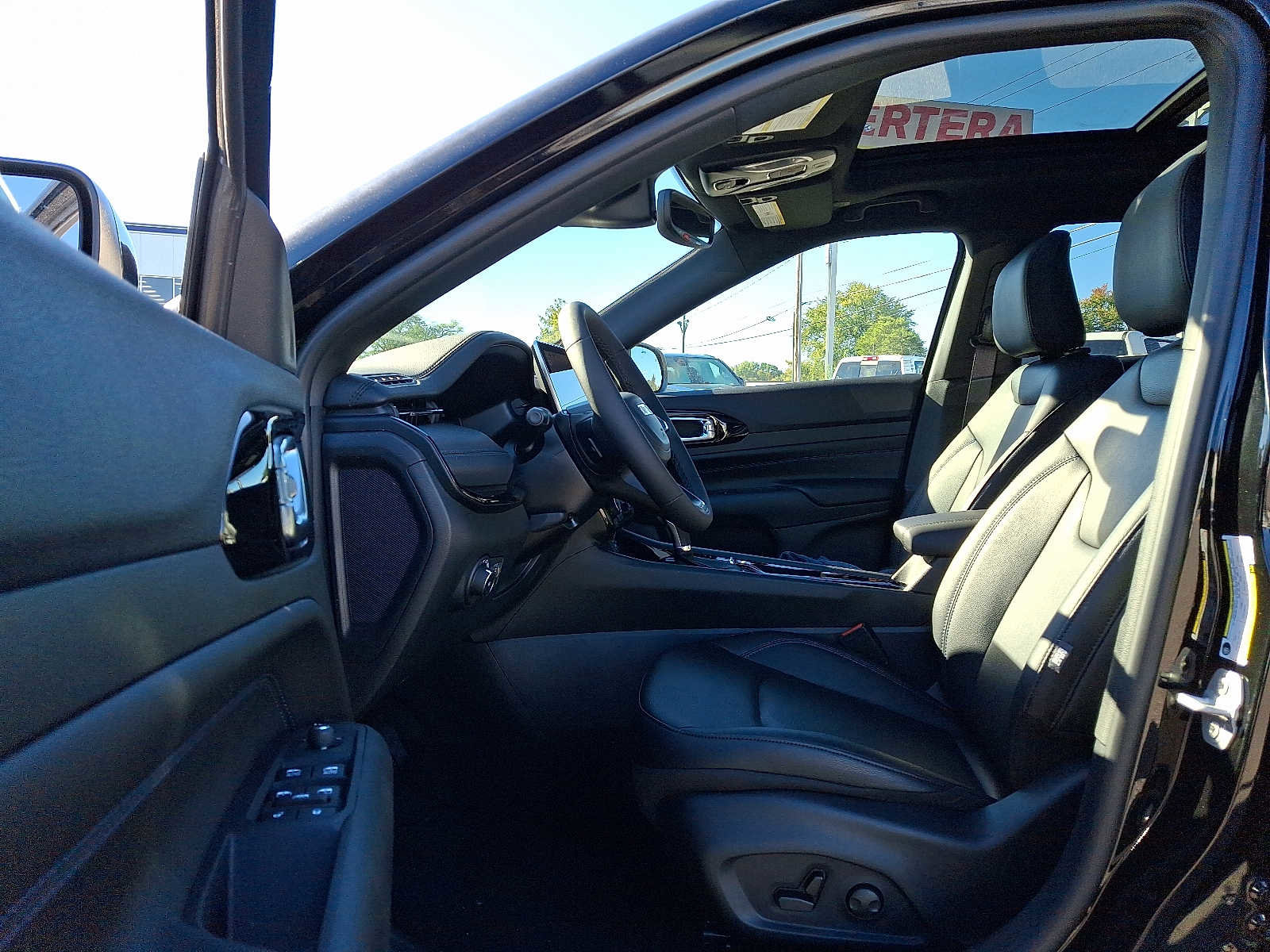 New 2026 Jeep Compass Limited w/ Sun, Sound & Navigation Group image 9