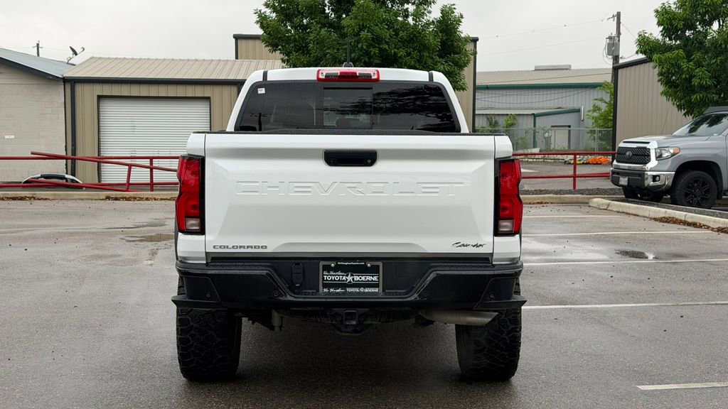 Used 2024 Chevrolet Colorado Z71 w/ Z71 Convenience Package 2 image 7