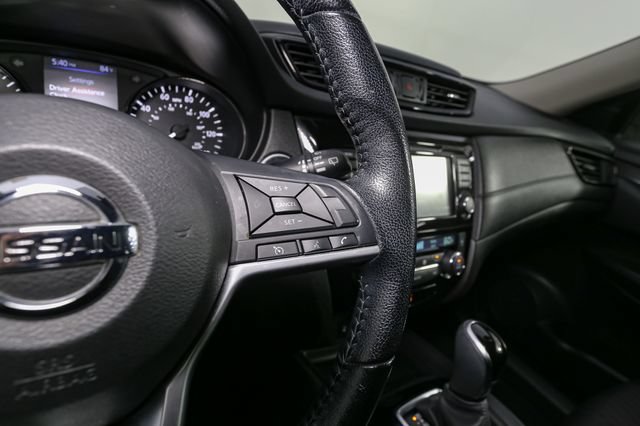 Used 2020 Nissan Rogue SV AWD/4WD image 29