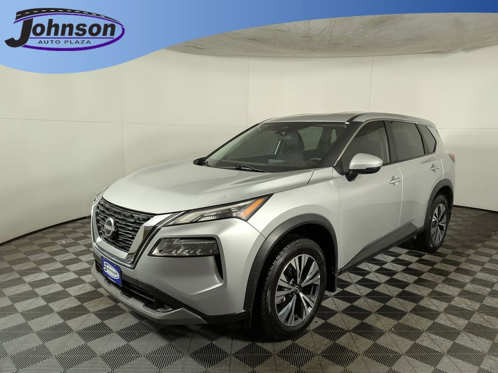Used 2023 Nissan Rogue SV image 1