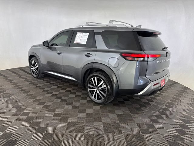 Certified 2025 Nissan Pathfinder Platinum AWD/4WD image 7